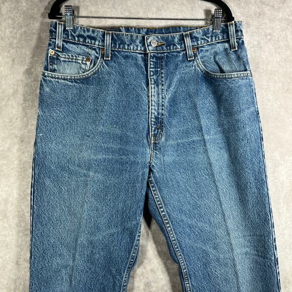 Vintage Levi's 505 Jeans Mens 36X29 Medium Wash Denim Straight Red Batwing 90s - Picture 2 of 13